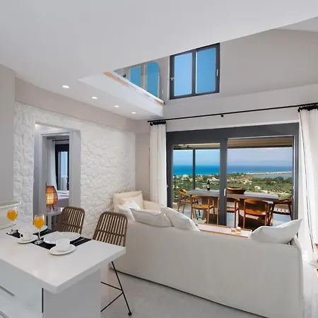Apartment Halcyon *
