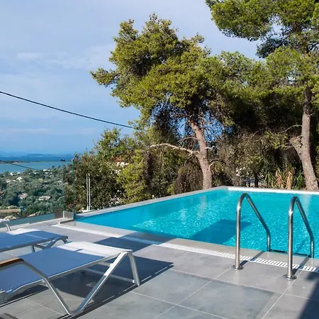 Halcyon Appartement *